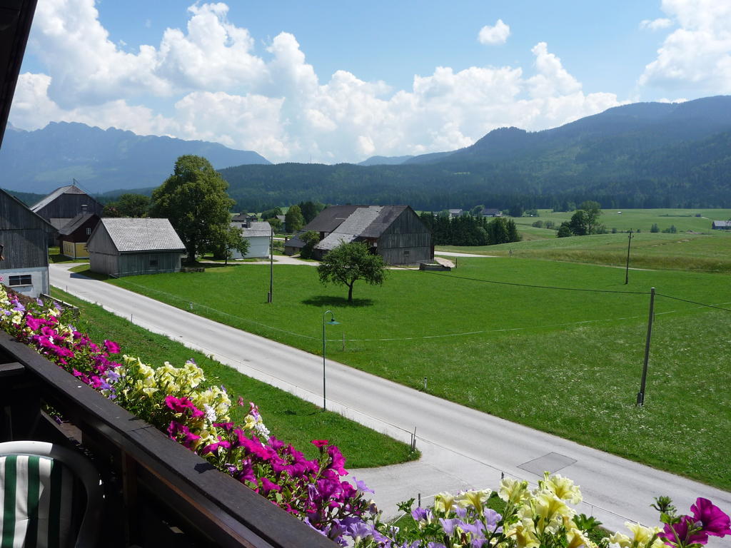 Gaestehaus Kuehnle Pichl bei Aussee الغرفة الصورة
